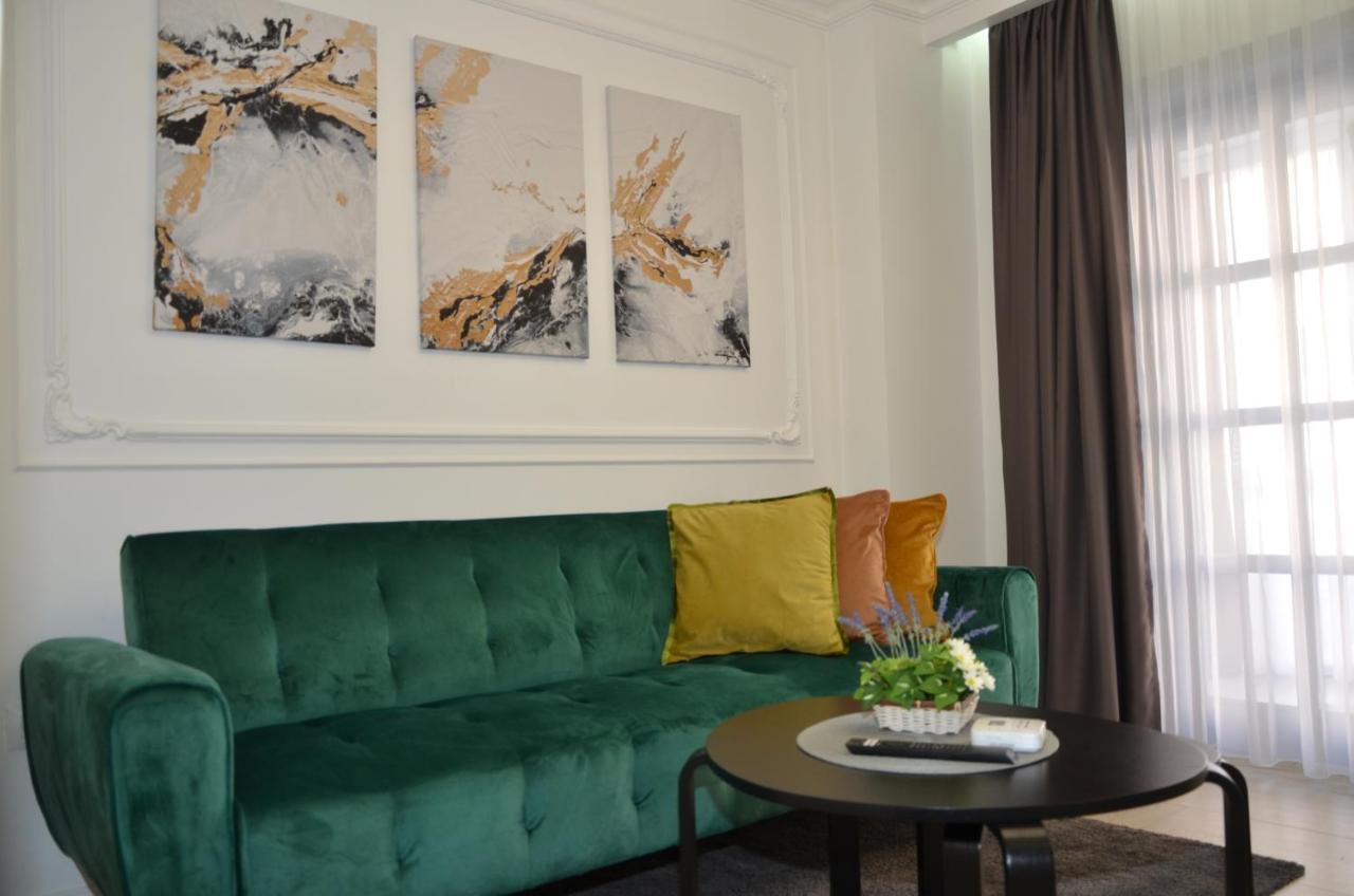 Luxury Apartment